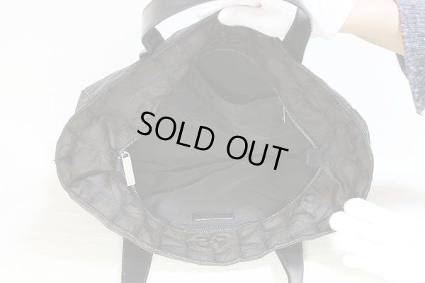 シャネル ニュートラベルライン トートGM A15825 ダークブラウン/ブラック 中身