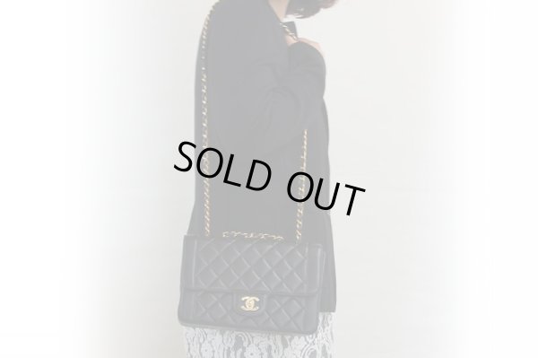 シャネル Wチェーンショルダーバック サイズ