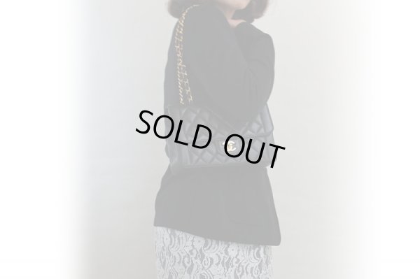 シャネル Wチェーンショルダーバック サイズ(短)