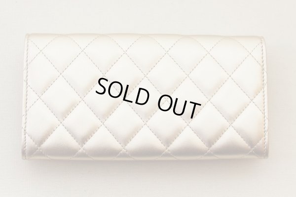 シャネル　マトラッセ ニツ折長サイフ A50096 シャンパンゴールド／ゴールド金具　裏面