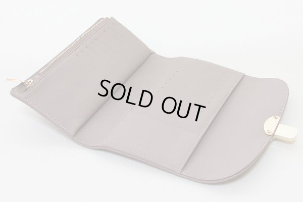 ルイヴィトン ポルトフォイユ・アメリア M58126 プードル 中身