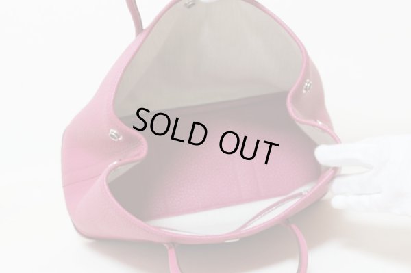 エルメス　ガーデンパーティTPM トスカ　ネゴンダ　中身