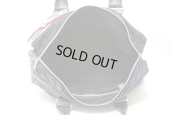 オロビアンコ  ビジネスバック VERNE ブラック/マロン 中身