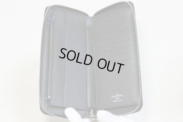 ルイヴィトン ジッピーウォレット・ヴェルティカル N61253 中身