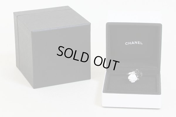 シャネル　750WG オニキスホワイトアゲートダイアイリリング J2938 6.90g　箱