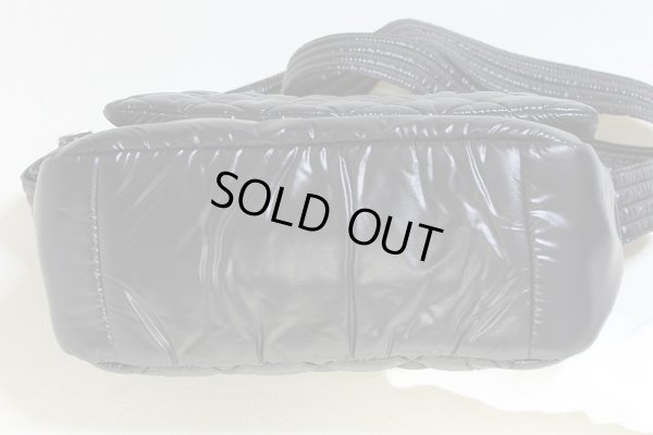 シャネル　コココクーン トートバック A48610 ブラック　底面