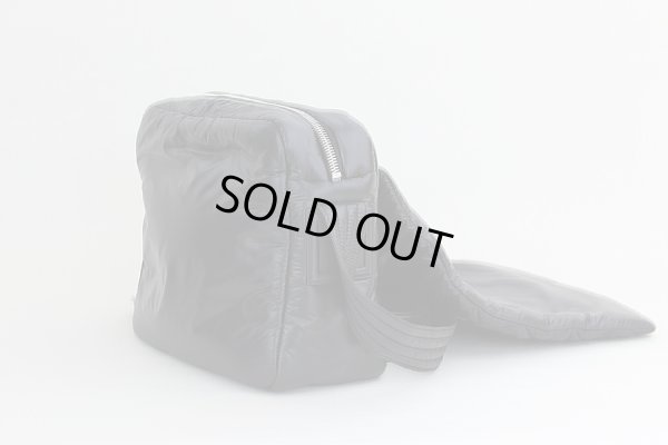 シャネル　コココクーン トートバック A48610 ブラック　オープン