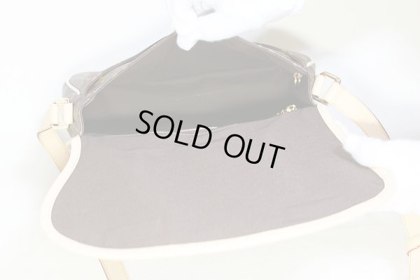 ルイ・ヴィトン　メニルモンタンPM M40474　中身