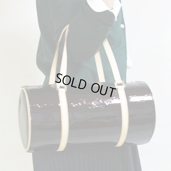 ルイ・ヴィトン　ベッドフォード M91996 アマラント　持ったイメージ