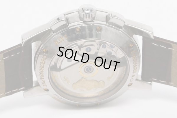 エベラール　タッツィオ　ヌボラーリ　クロノグラフ　31037　黒文字盤　裏面拡大