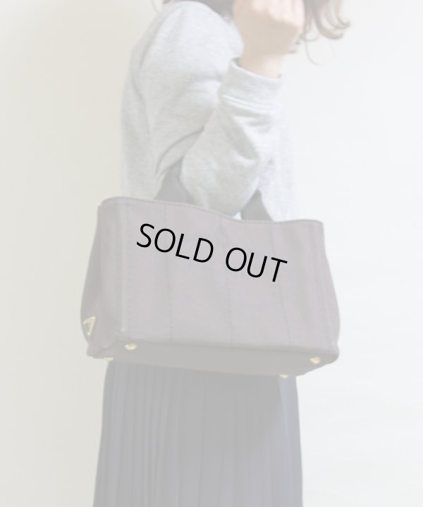 プラダ カナパ ミニトート B2439G カフェ サイズイメージ2