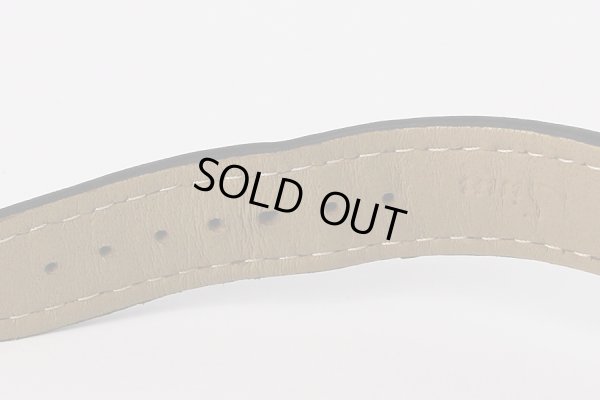 ジン　103　クロノグラフ　黒文字盤　ベルトの汚れ