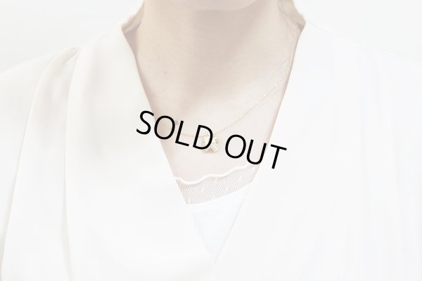 ティファニー 750YG シグネチャー ダイアイリペンダントネックレス 4.40g　装着イメージ