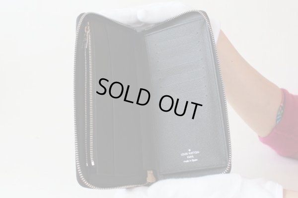 ルイ・ヴィトン ジッピー・ウォレット ヴェルティカル N61207 中身