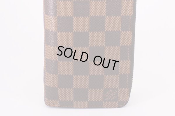 ルイ・ヴィトン ジッピー・ウォレット ヴェルティカル N61207 表面拡大