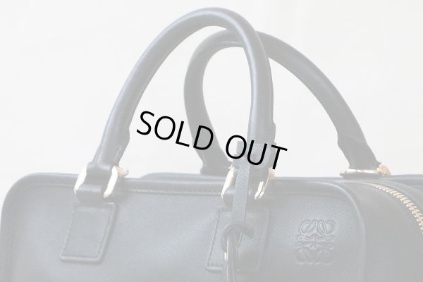 ロエベ アマソナ28 352.03.N03 ブラック/ゴールド金具 持ち手