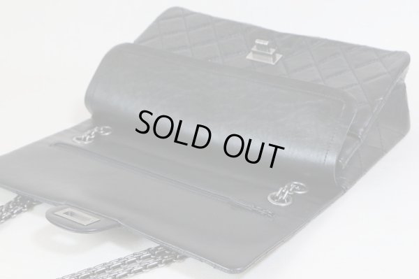 シャネル 2.55 Wチェーンショルダーバック ブラック 中身