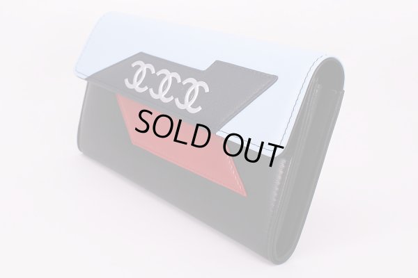 シャネル　エアライン フラップ長サイフ A82432 ブルー／ネイビー／レッド　サイド