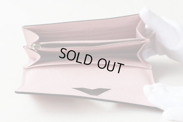 ルイ・ヴィトン ポルトフォイユ・ツイスト M61178 ローズ・バレリーヌ 中身