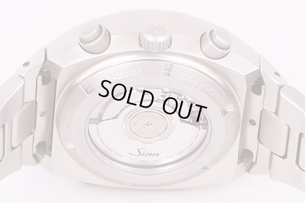 ジン　142.ST II  黒文字盤　レマニア5100　裏面拡大