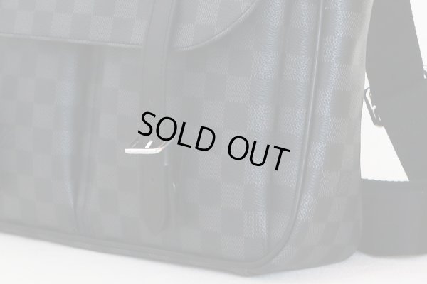 ルイ・ヴィトン  クリストファー・メッセンジャー N41500　サイド下部