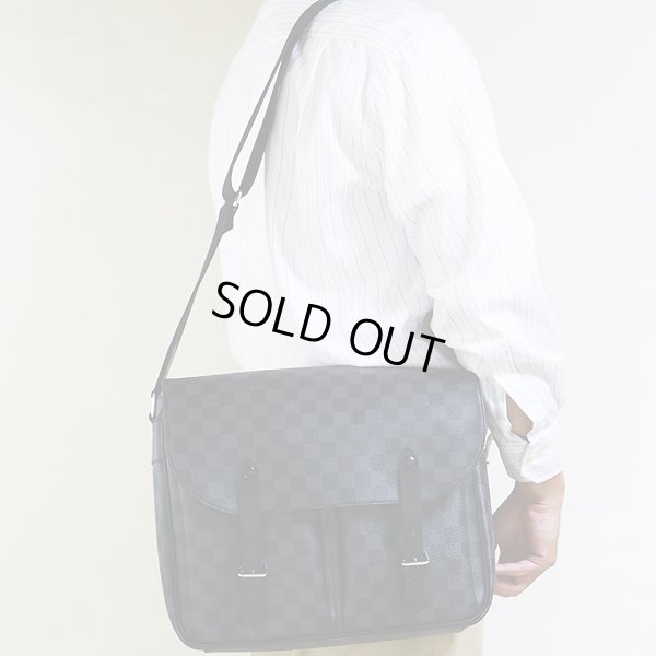 ルイ・ヴィトン  クリストファー・メッセンジャー N41500　掛けたイメージ