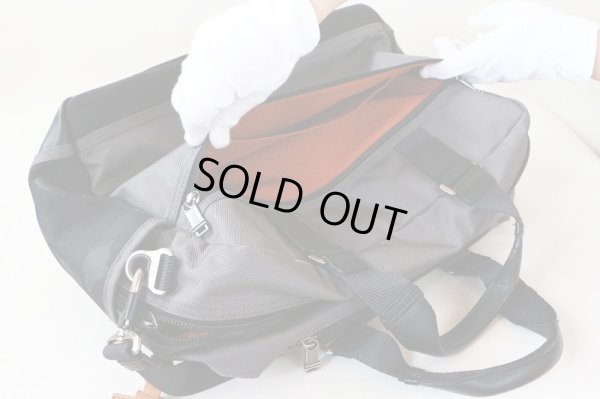 トゥミ 「エバレット」エッセンシャル・トート 222340GC2 グレイカモ オーガナイザーポケットを複数装備