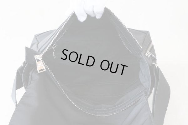 ルイヴィトン　クロス M50443 アスファルトグレー　中身