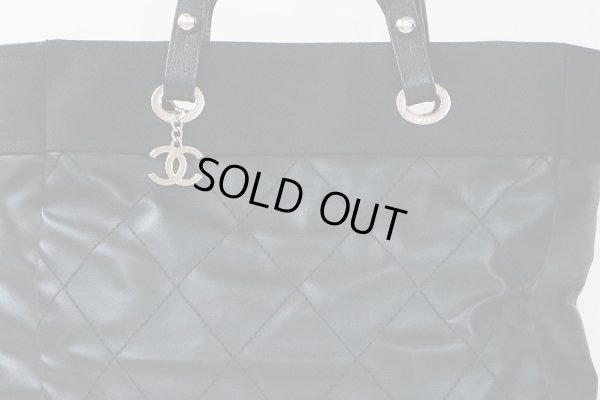 シャネル パリビアリッツMM A34209 ブラック 表面