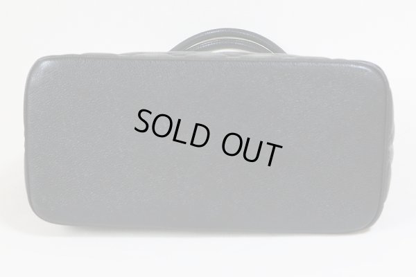 シャネル 復刻トートバック A01804 ブラック/ゴールド金具 底