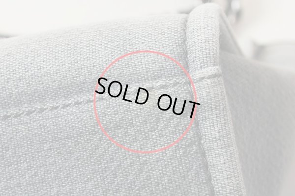 シャネル ドーヴィル キャンバストートバック A66939 グレー/ブラック 底部にシミ