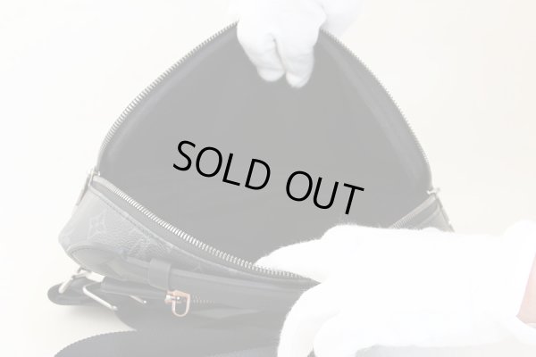 ルイ・ヴィトン  バムバック M42906　中身