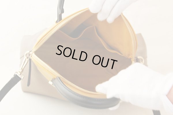 フルラ PIPER ハンドバック マスタードイエロー/オフホワイト/ダークベージュ 中身