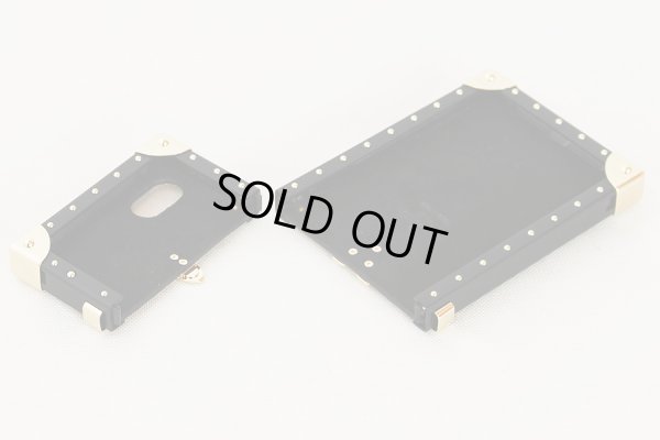 ルイ・ヴィトン　アイ・トランク IPHONE7 M64484　外した状態(1)