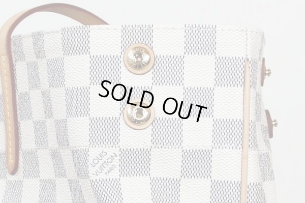 ルイ・ヴィトン　カバMM N41375　側面上部ボタン　留めていない状態　サイド上部