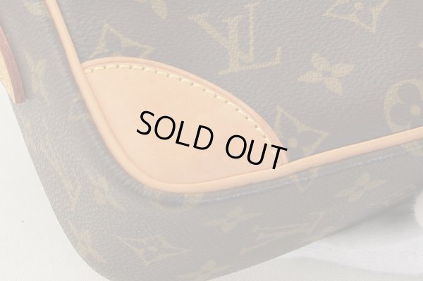 ルイ・ヴィトン トロカデロ27 M51274 四角のヌメ革にシミ