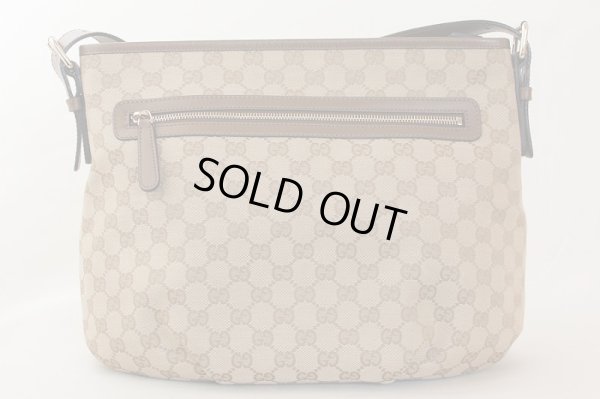 グッチ　ショルダーバック 388930 525040 ベージュ　裏面