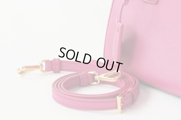 プラダ 2WAYハンドバック 1BA896 FUXIA/ピンク サイド下部