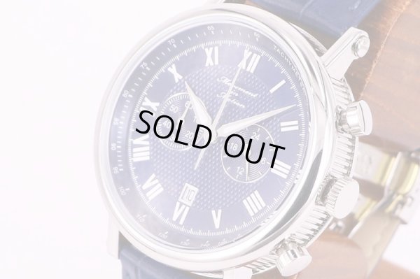 チックタック　ムーブメントインモーション　クロノグラフ　MM2004 紺文字盤　サイド拡大