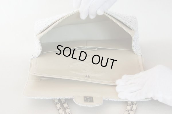 シャネル マトラッセ Wチェーンショルダーバック 白×水色/SIV金具 中身