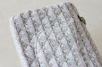 シャネル　マトラッセ Wチェーンショルダーバック 白×水色／SIV金具　シミや小傷(2)
