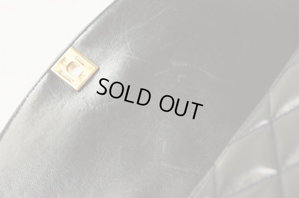 シャネル　マトラッセ チェーンショルダーバック ブラック／ボルドー　傷