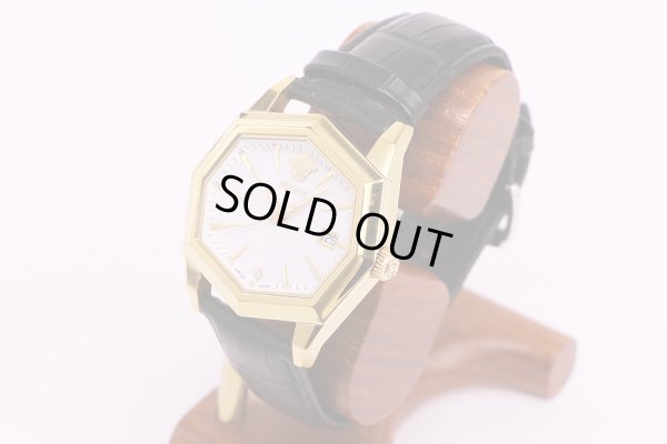 ヴェルサーチ　Vアトリエ K7 1385　シェル文字盤　サイド