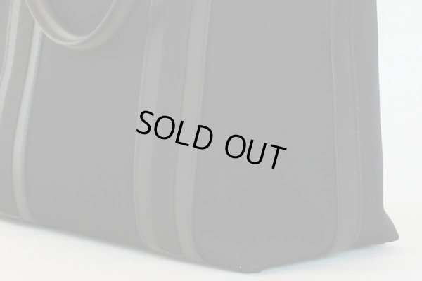 グッチ トートバック 73737 2123 ブラック サイド下部