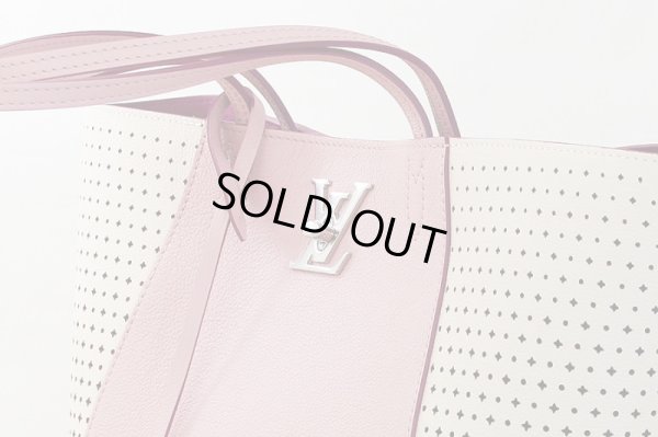 ルイヴィトン ロックミー・カバ M54578 ピンク サイド上部