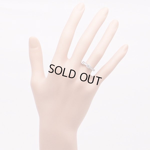 カルティエ　PT950 ソリテールリング 0.40ct 3.60g　装着イメージ