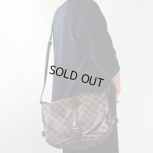 ルイ・ヴィトン　ソミュール30 N48081 スペシャルオーダー　掛けたイメージ