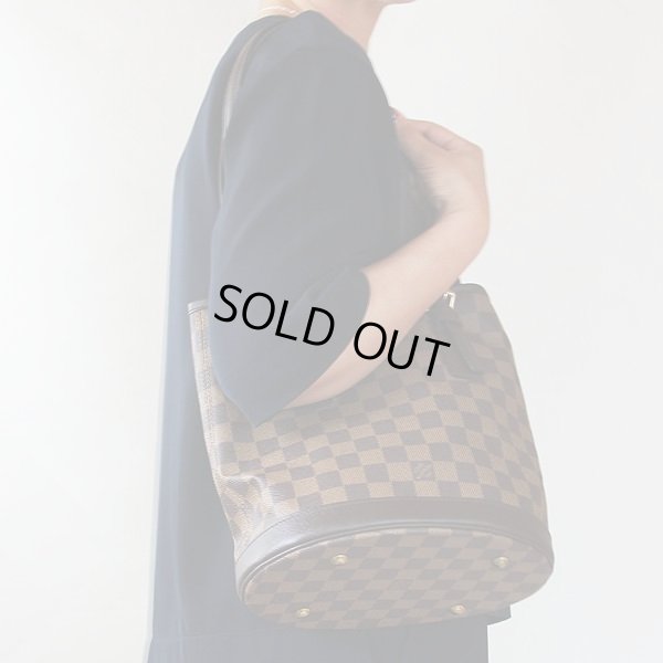 ルイ・ヴィトン　マレ N42240　持ったイメージ