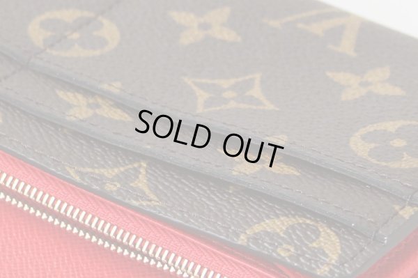 ルイ・ヴィトン ポルトフォイユ・サラ M62086 シロクマ柄 カードケース(2)