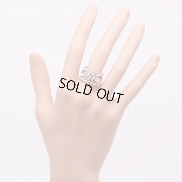 K18PG/WG ダイアイリリング 0.70ct 6.80g　装着イメージ